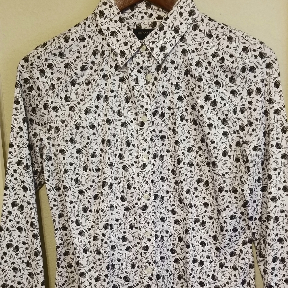 Banana Republic Collared Shirt